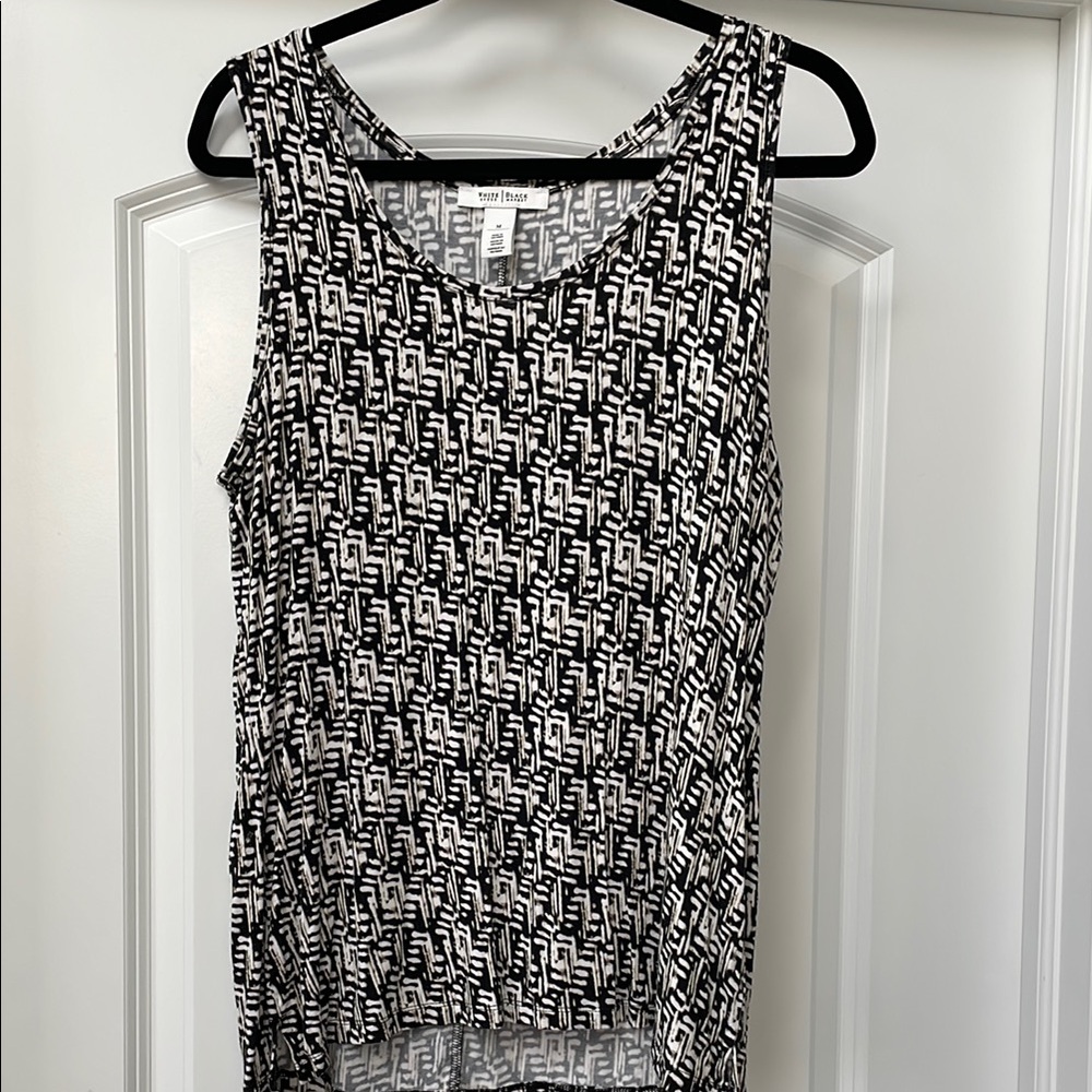 Tommy Hilfiger Black and White Geometric Women's Top